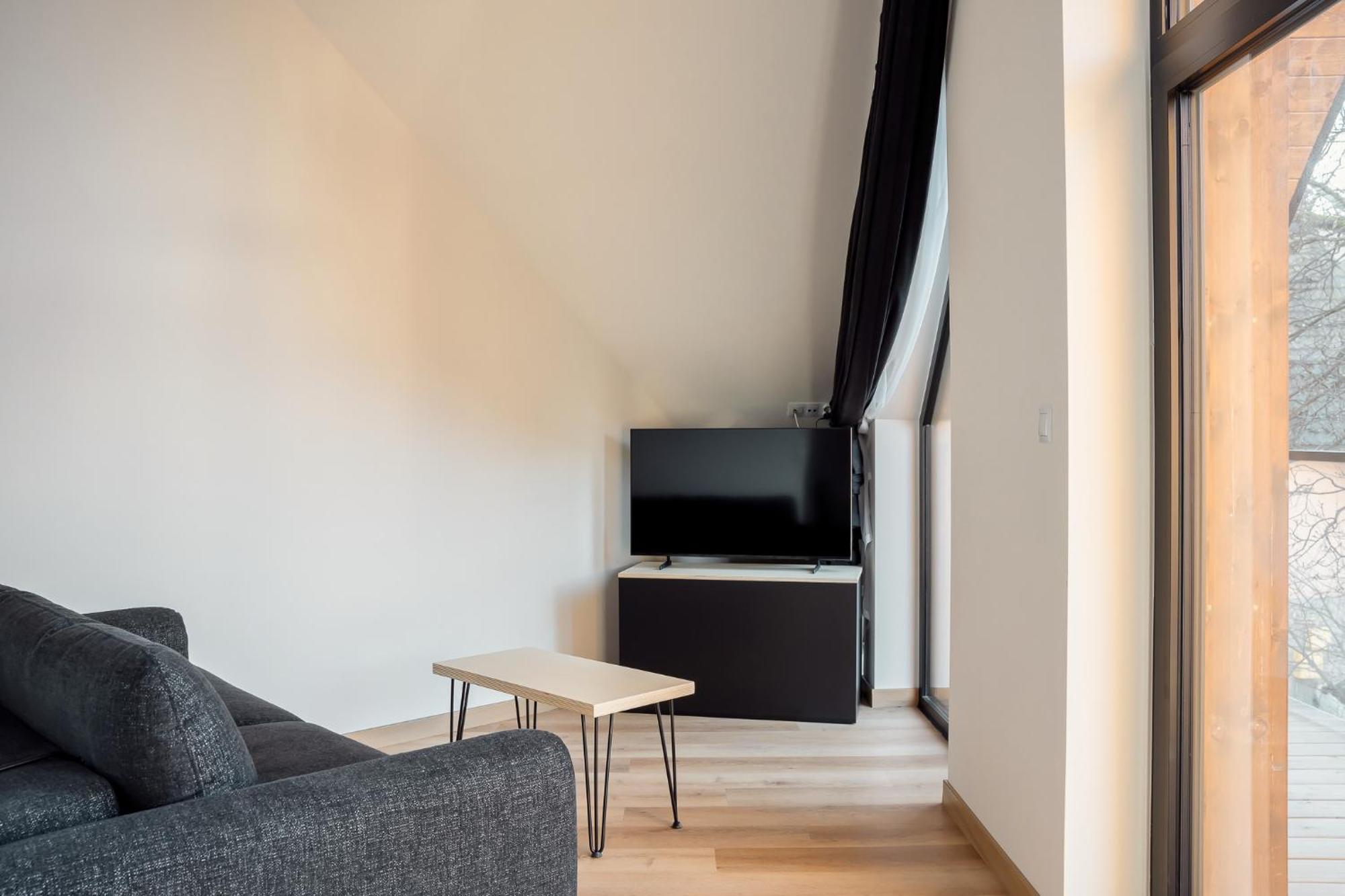 Apartment B27