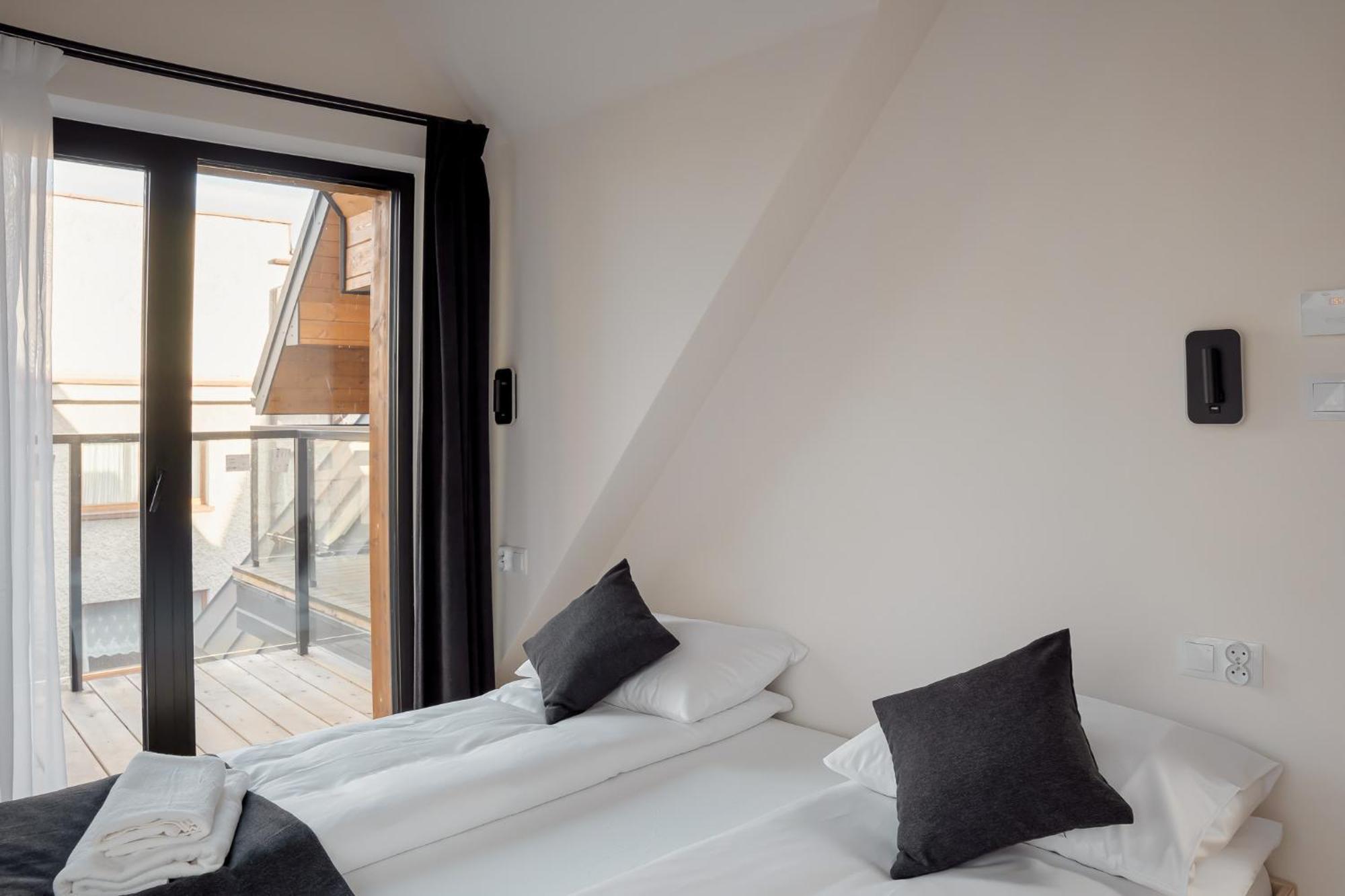 Apartment B27 *